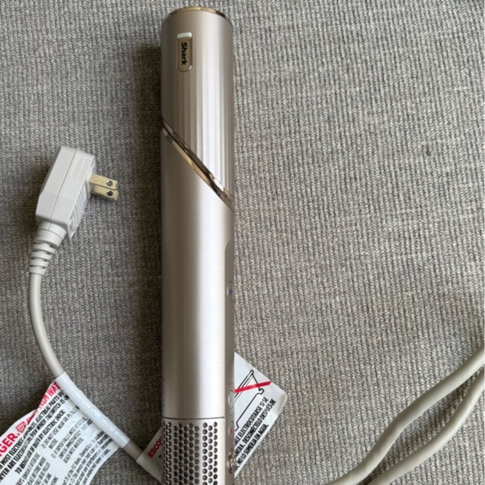 Shark FlexStyle Air Styling & Drying System with Travel Bag - Picture 5 of 7